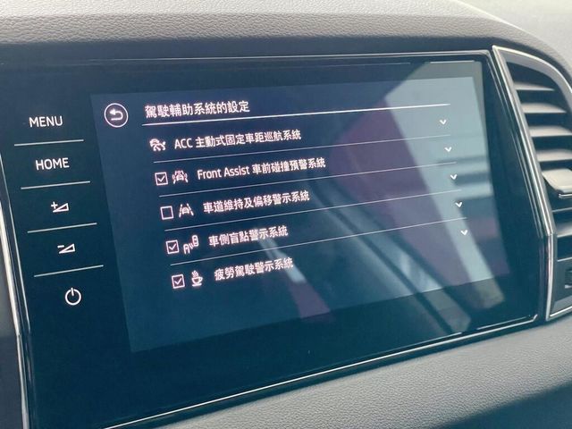 SKODA司科達 KAROQ  第10張相片