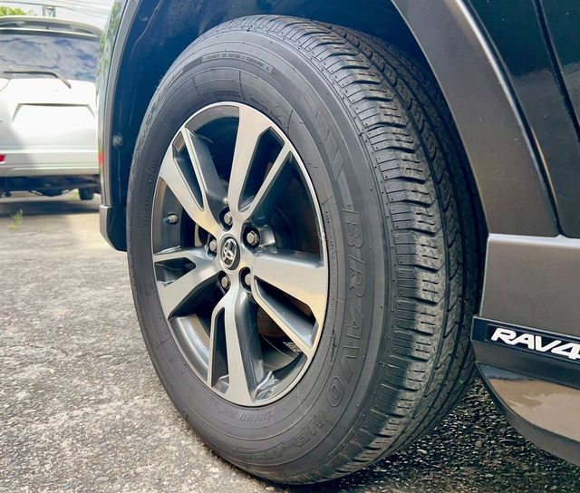 TOYOTA豐田 RAV4  第17張相片