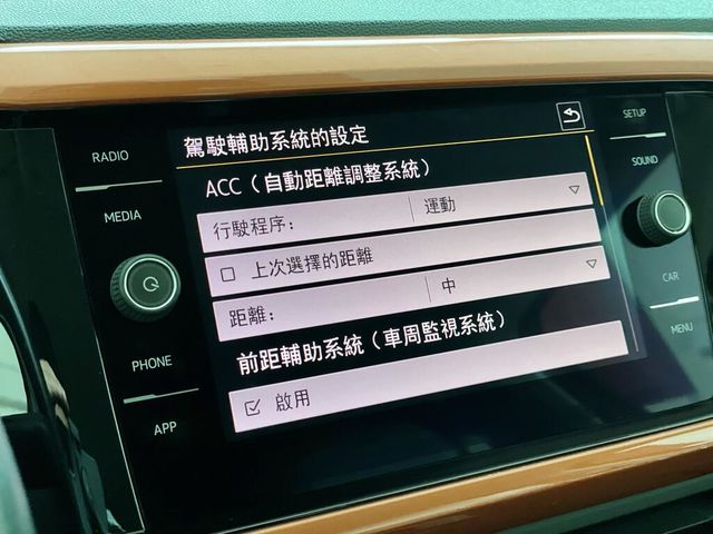 VOLKSWAGEN福斯 T-CROSS  第10張相片