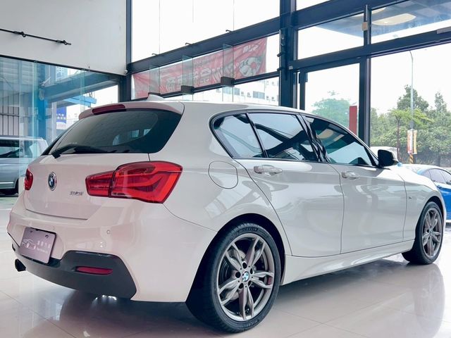 BMW寶馬 120I  第18張相片