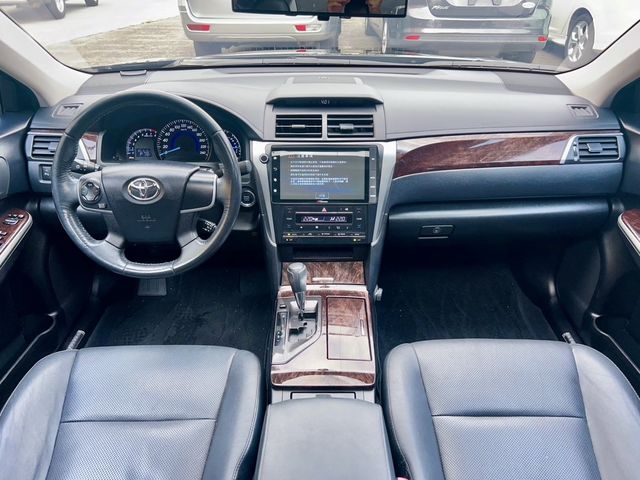 TOYOTA豐田 CAMRY  第13張相片