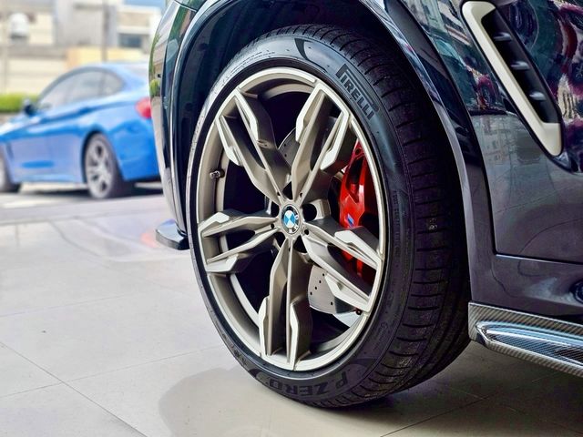 BMW寶馬 X4 M40I  第4張相片