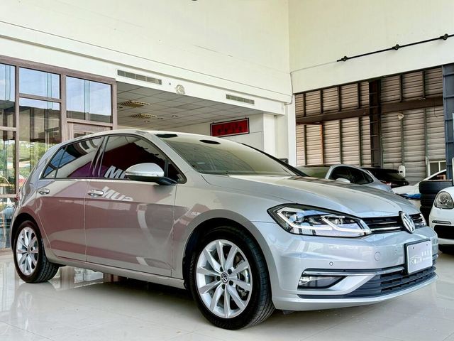 VOLKSWAGEN福斯 GOLF  第3張相片