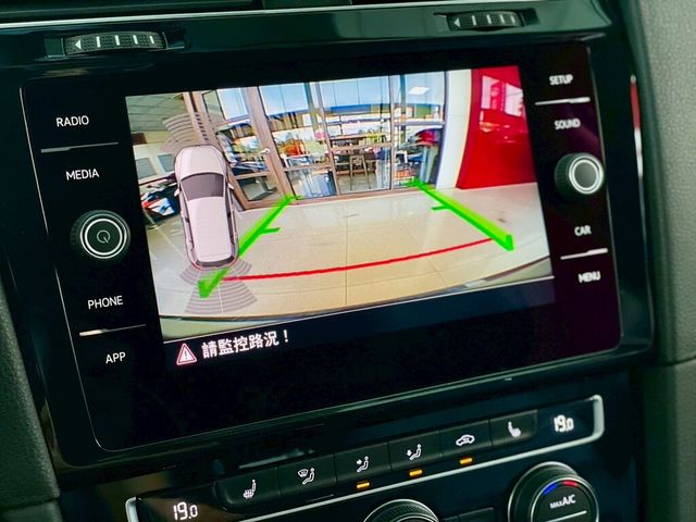 VOLKSWAGEN福斯 GOLF  第11張相片