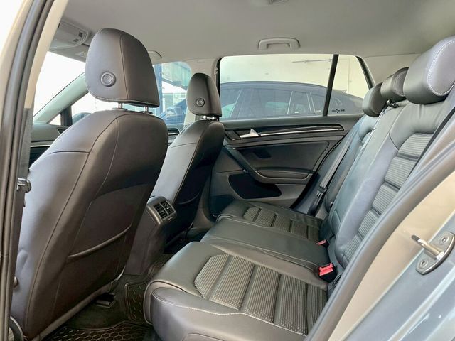 VOLKSWAGEN福斯 GOLF  第13張相片