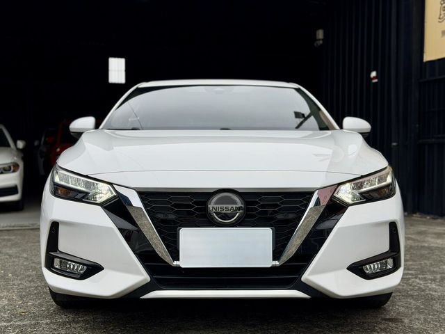 NISSAN日產 SENTRA  第2張相片