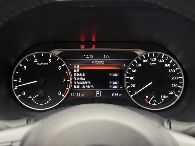 NISSAN日產 SENTRA  第8張相片