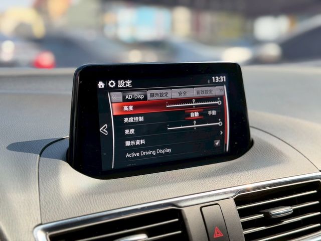 MAZDA馬自達 MAZDA 3  第10張相片