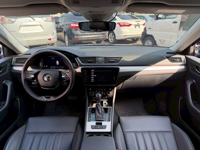 SKODA司科達 SUPERB COMBI  第15張相片