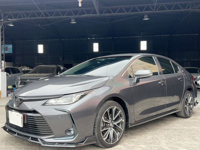 TOYOTA豐田 ALTIS  第1張相片