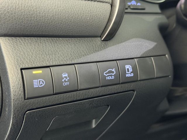 TOYOTA豐田 CAMRY  第10張相片