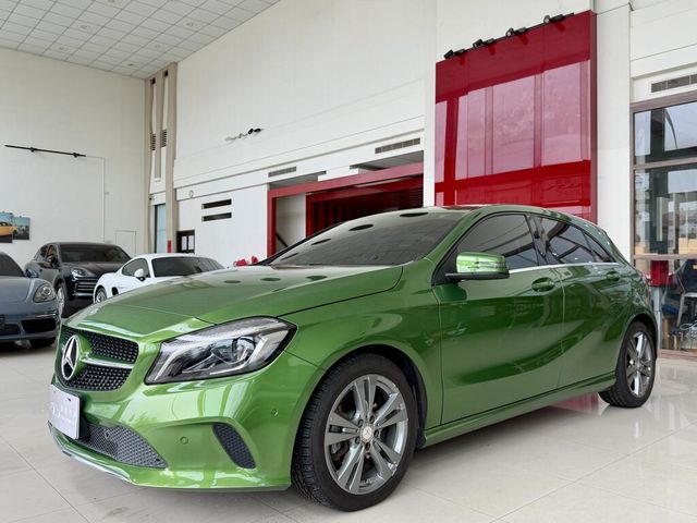 M-BENZ賓士 A180  第1張相片