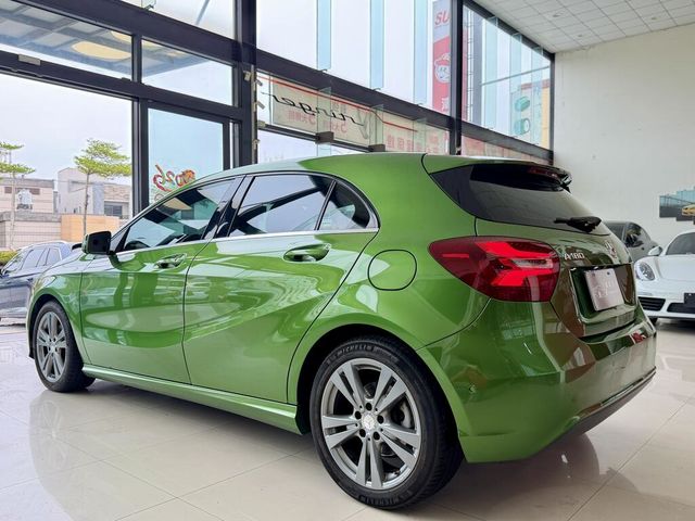 M-BENZ賓士 A180  第13張相片