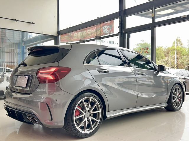 M-BENZ賓士 A45 AMG  第17張相片