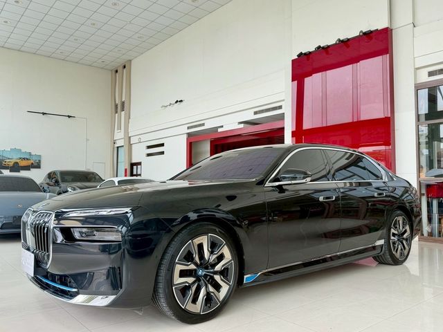 BMW寶馬 I7 XDRIVE60  第1張相片