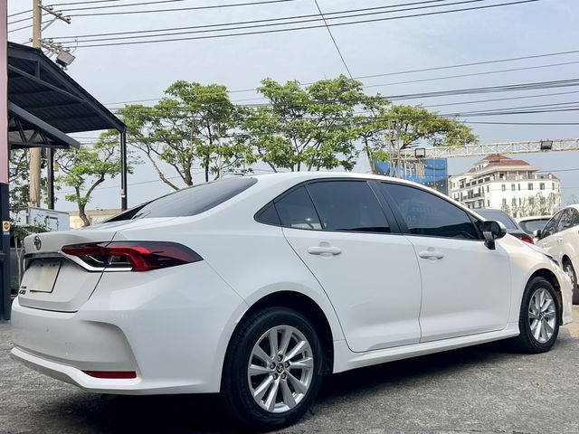 TOYOTA豐田 ALTIS  第18張相片