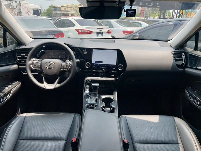 LEXUS凌志 NX200  第12張相片