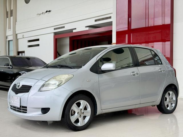 TOYOTA豐田 YARIS  第1張相片