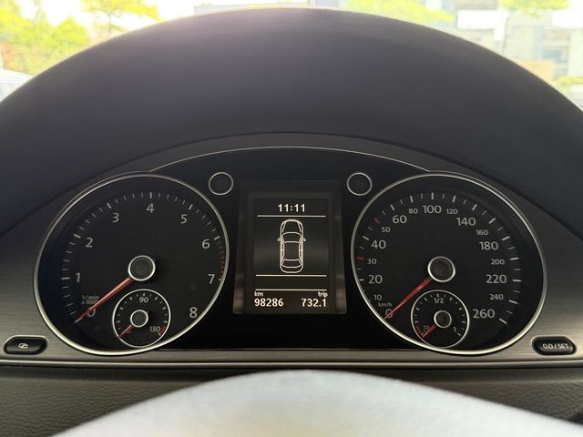 VOLKSWAGEN福斯 PASSAT  第9張相片