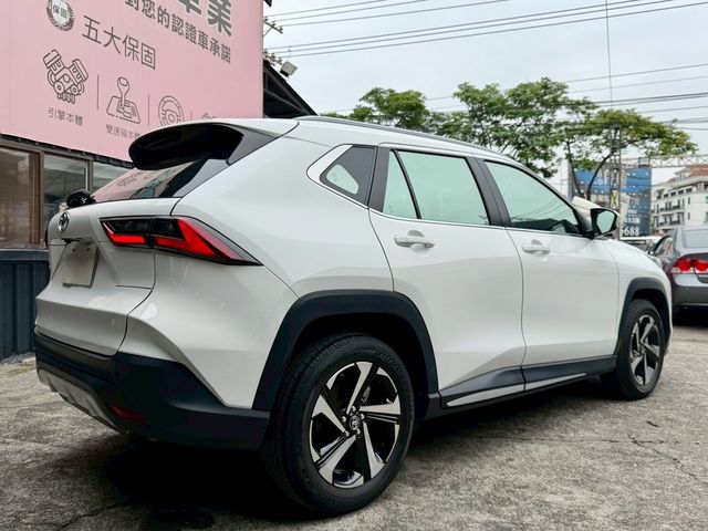 TOYOTA豐田 YARIS CROSS  第20張相片