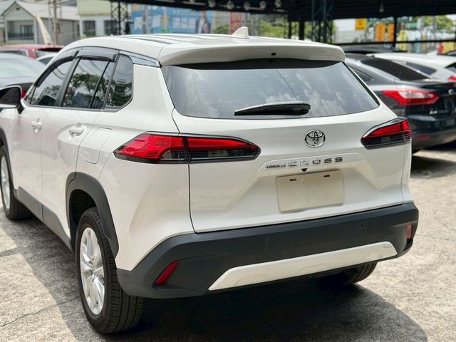TOYOTA豐田 COROLLA CROSS  第16張相片