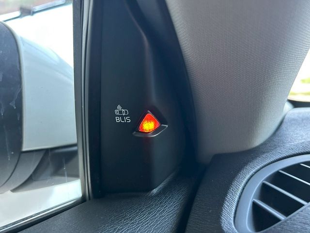 VOLVO富豪 V40  第14張相片