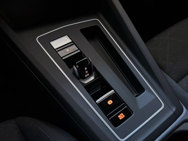 VOLKSWAGEN福斯 GOLF  第15張相片