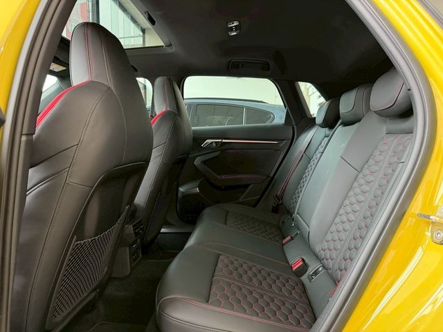 AUDI奧迪 RS3  第15張相片