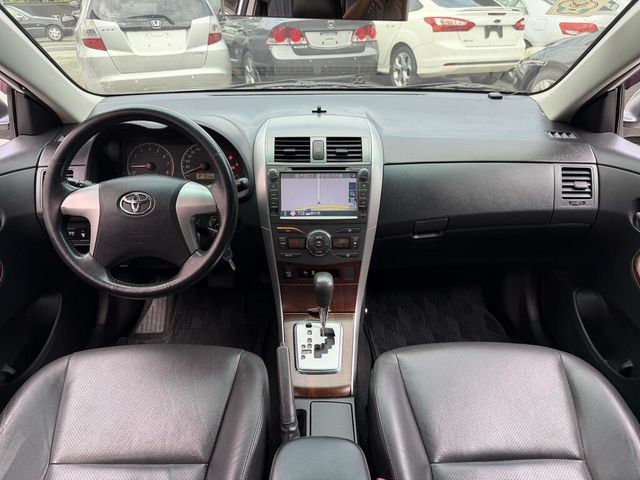 TOYOTA豐田 ALTIS  第11張相片