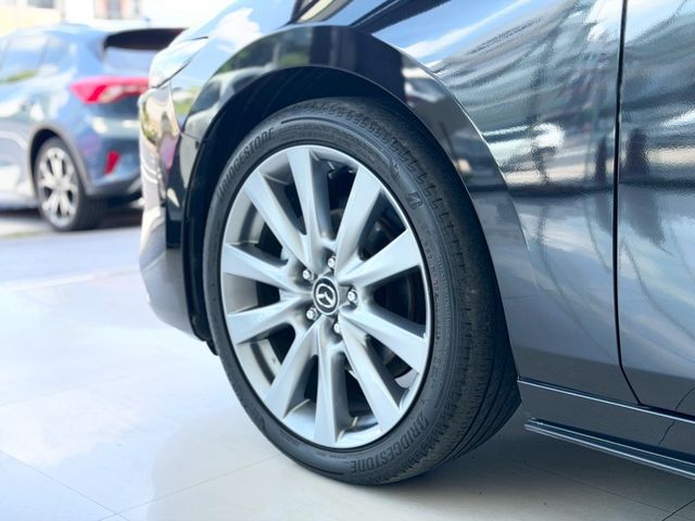 MAZDA馬自達 MAZDA 3  第4張相片
