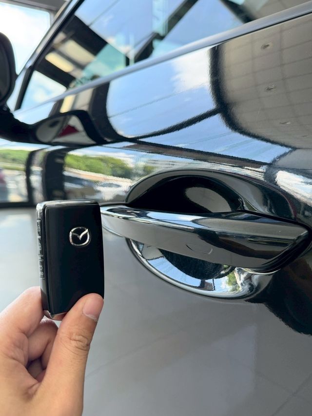 MAZDA馬自達 MAZDA 3  第5張相片