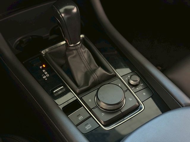 MAZDA馬自達 MAZDA 3  第14張相片