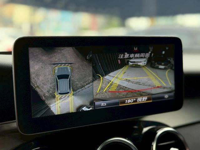 M-BENZ賓士 GLC300  第11張相片
