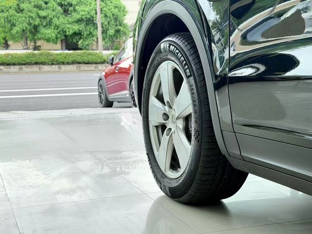 PORSCHE保時捷 CAYENNE  第4張相片