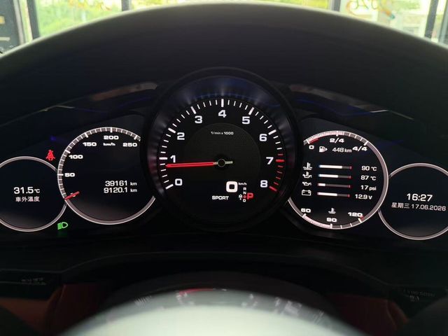 PORSCHE保時捷 CAYENNE  第9張相片