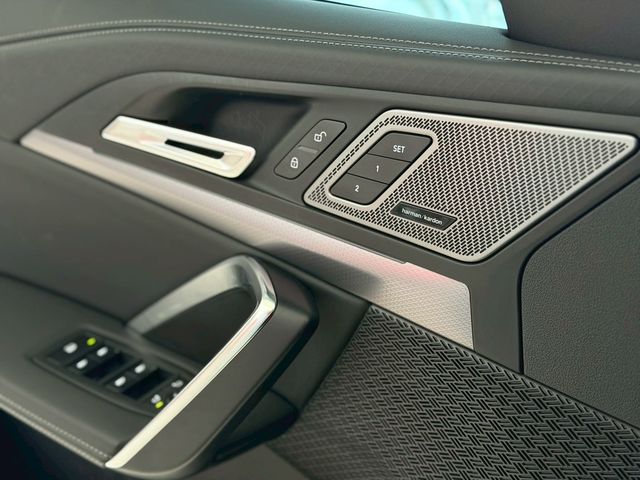 BMW寶馬 IX2 XDRIVE30  第4張相片