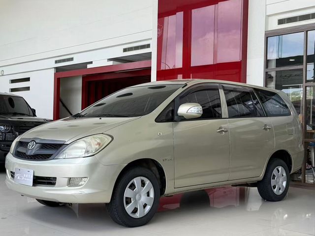TOYOTA豐田 INNOVA  第1張相片