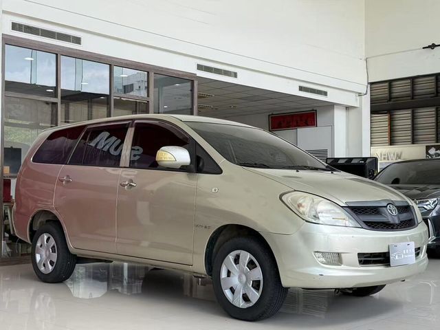 TOYOTA豐田 INNOVA  第2張相片