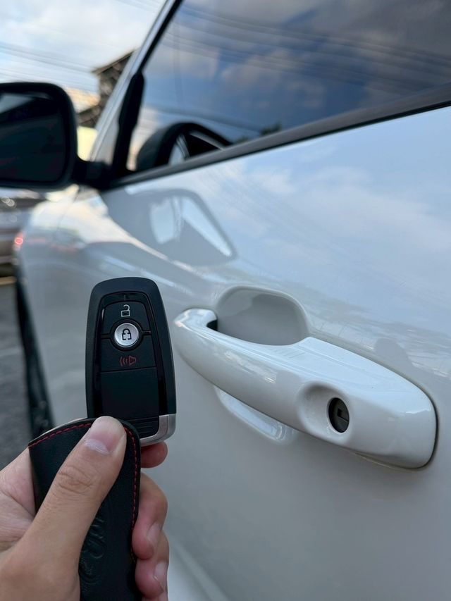 FORD福特 KUGA  第5張相片