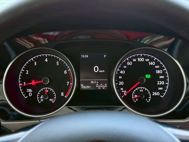 VOLKSWAGEN福斯 TOURAN  第7張相片