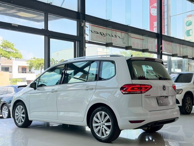 VOLKSWAGEN福斯 TOURAN  第16張相片