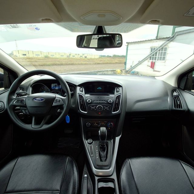 FORD福特 FOCUS  第13張相片