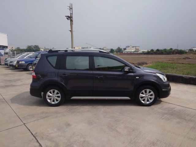 NISSAN日產 LIVINA  第4張相片