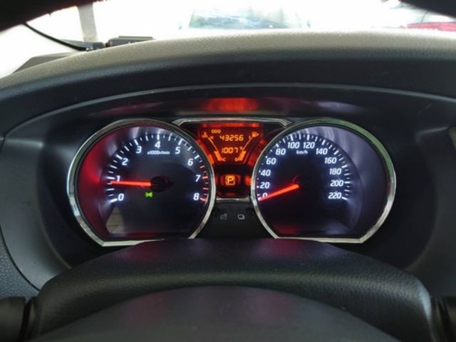 NISSAN日產 LIVINA  第16張相片