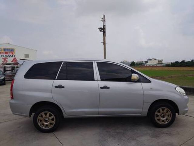 TOYOTA豐田 INNOVA  第6張相片