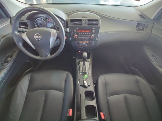 NISSAN日產 TIIDA  第3張相片