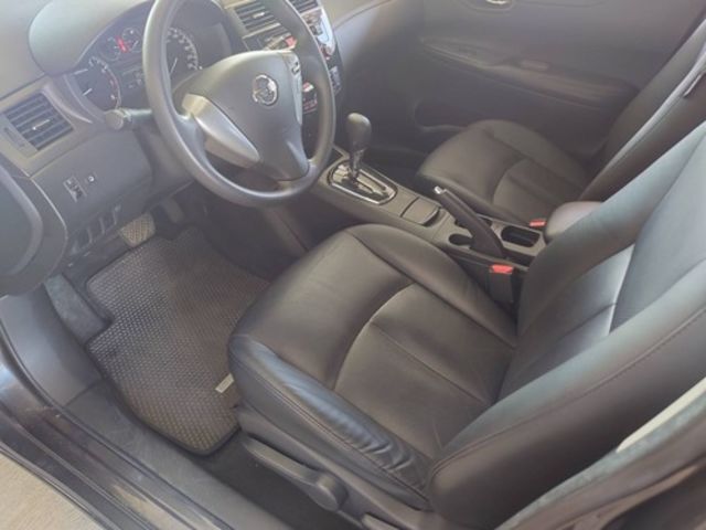 NISSAN日產 TIIDA  第5張相片