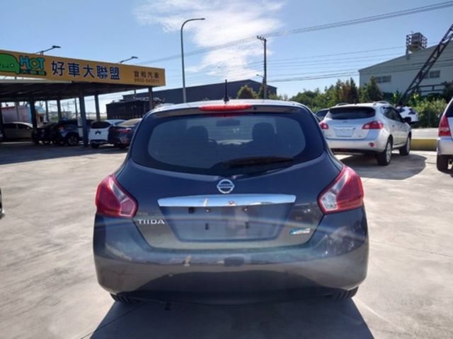 NISSAN日產 TIIDA  第12張相片