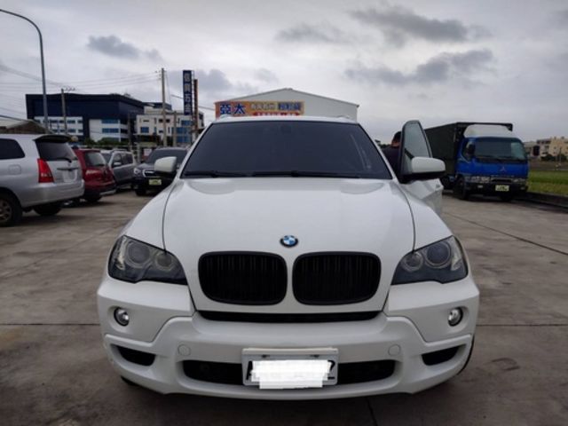 BMW寶馬 X5  第18張相片