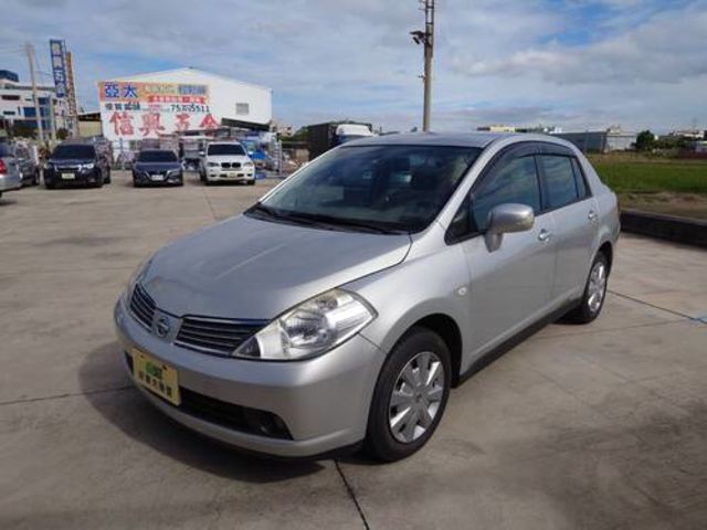 NISSAN日產 TIIDA  第1張相片